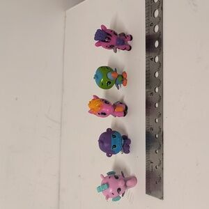 Hatchimals Colleggtibles Lot of  5 Figures 003